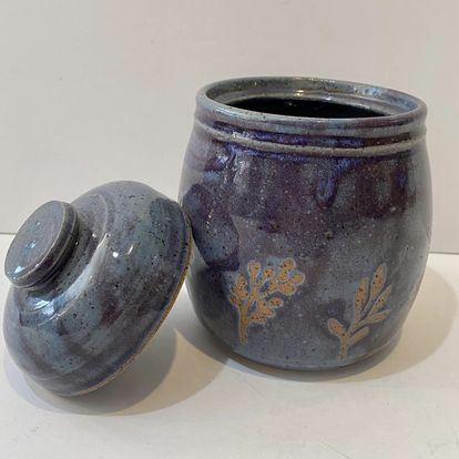 JulianaPurplePotterySpring2023 – Purple Robin Reserve